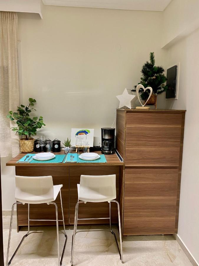 Ag.Sofias Pedestrian Area Luxury Ap. & Big Balcony Appartement Thessaloniki Buitenkant foto