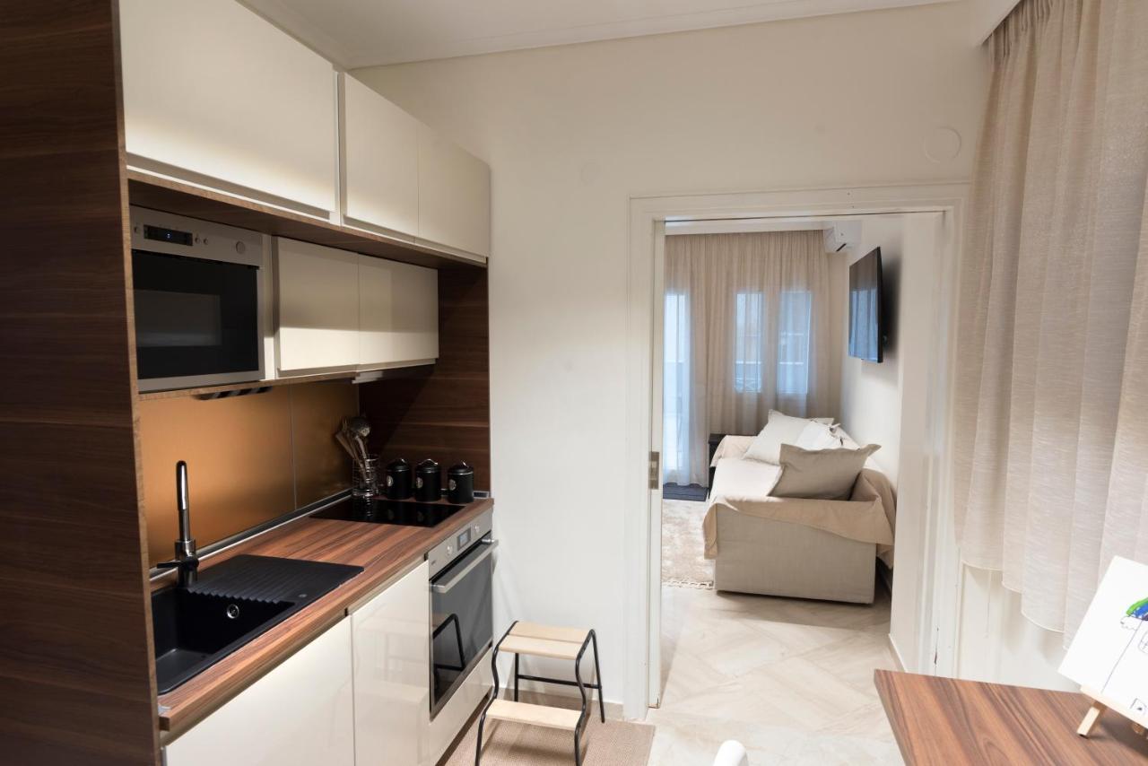 Ag.Sofias Pedestrian Area Luxury Ap. & Big Balcony Appartement Thessaloniki Buitenkant foto